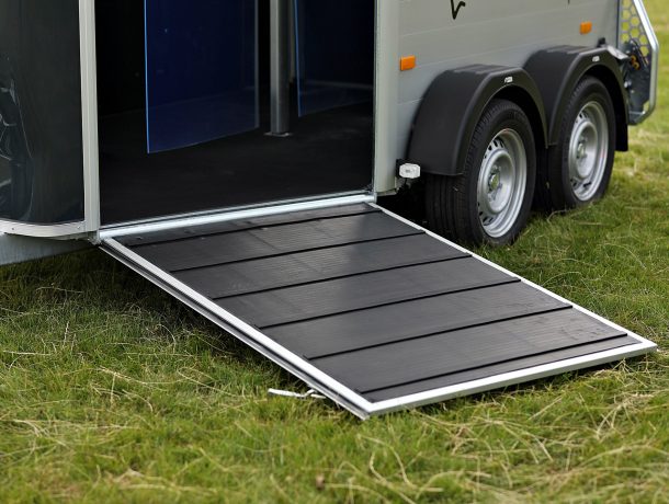 Touring Country - Double Horse Trailer - Image 9