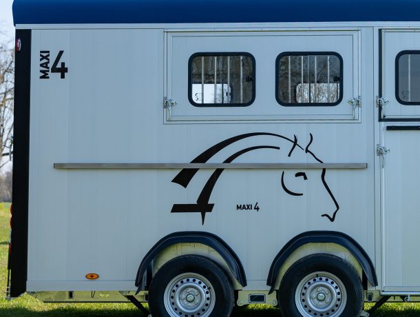 MAXI4 Herringbone - Four Horse Trailer - Image 3