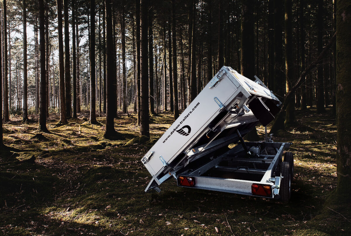 PW2.3 Three Way Tipper Trailer