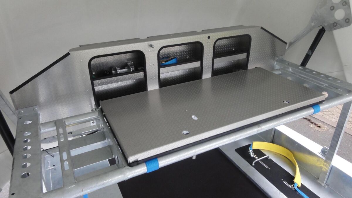 Race Shuttle RS2 - Image 4