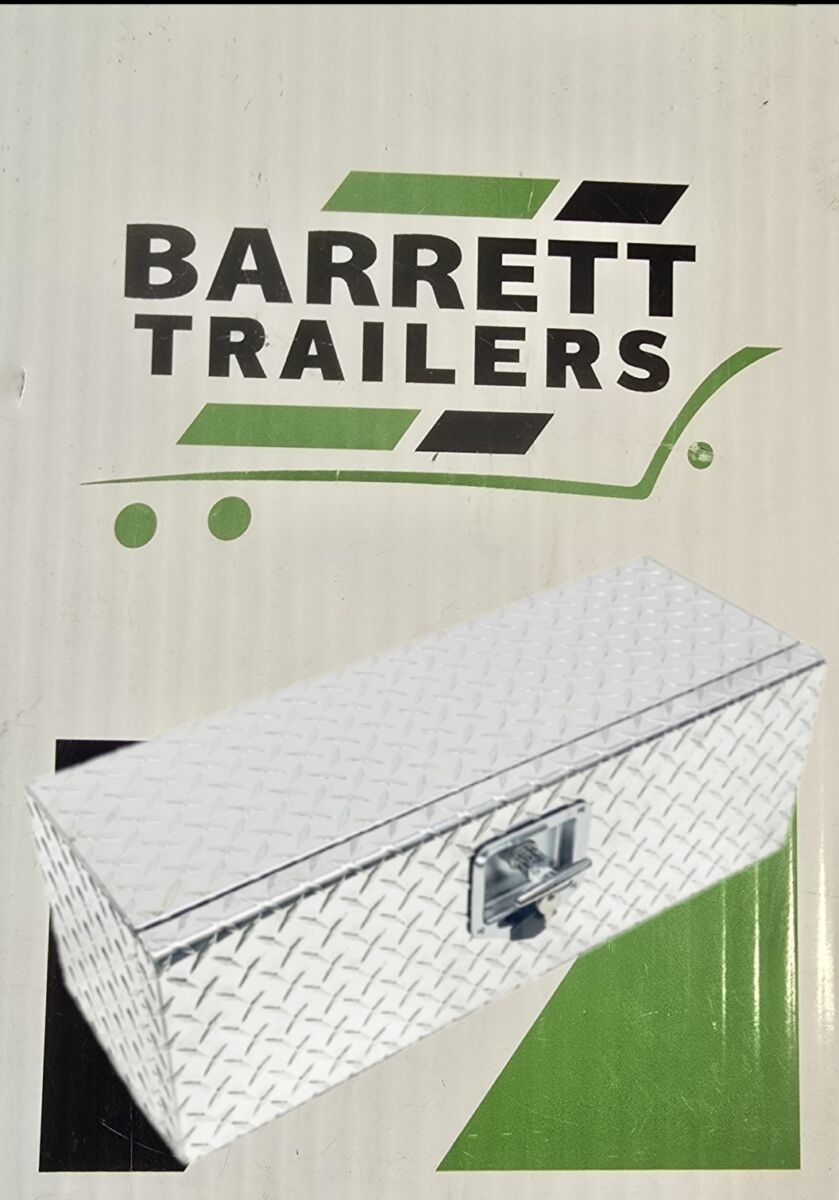 Small Lockable Aluminium Trailer Toolbox 660x230x235mm