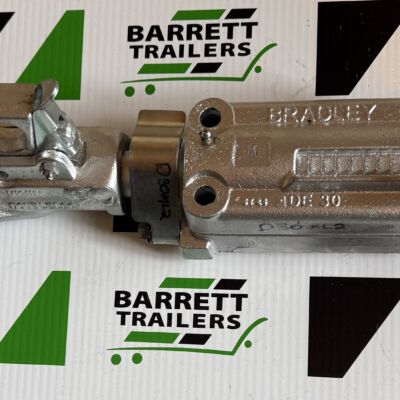 Bradley 4 Bolt D30 Trailer Hitch (1500kg)